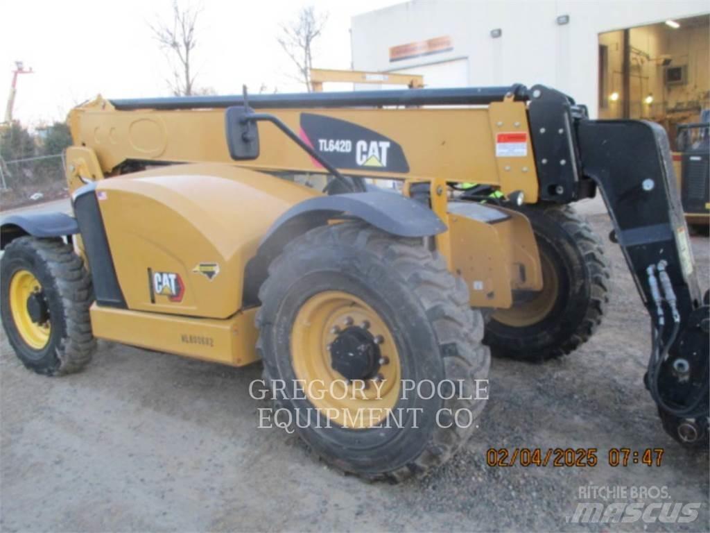 CAT TL642D Teleskoplader