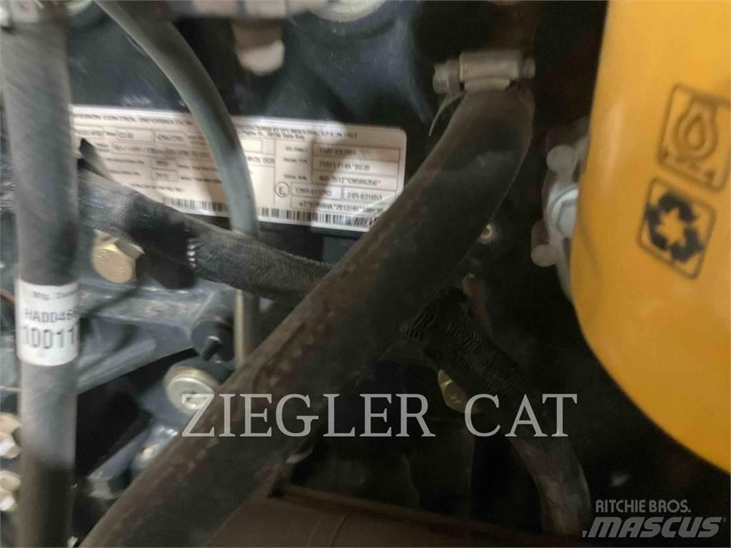 CAT TL642D Teleskoplader