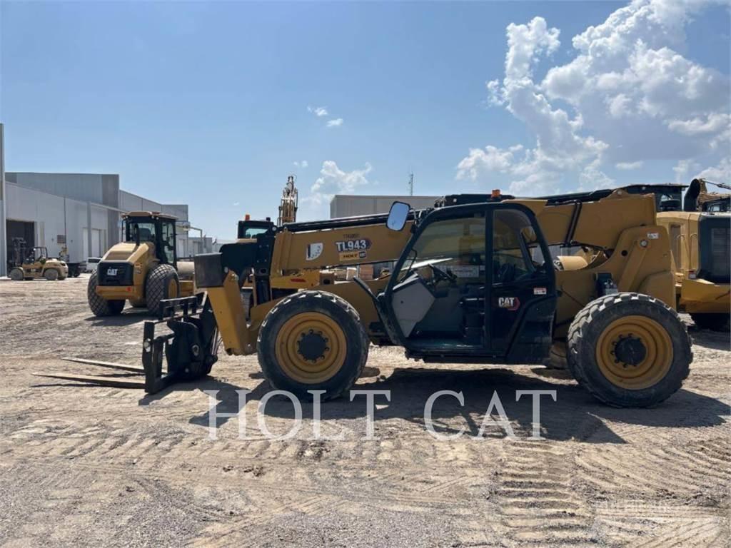 CAT TL943 Teleskoplader