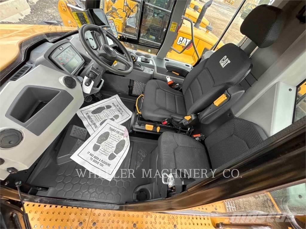 CAT WT 740 GC Tankwagen