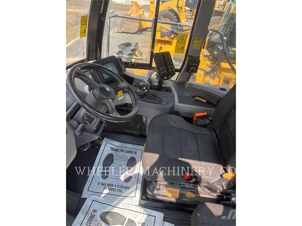 CAT WT 740 GC Tankwagen