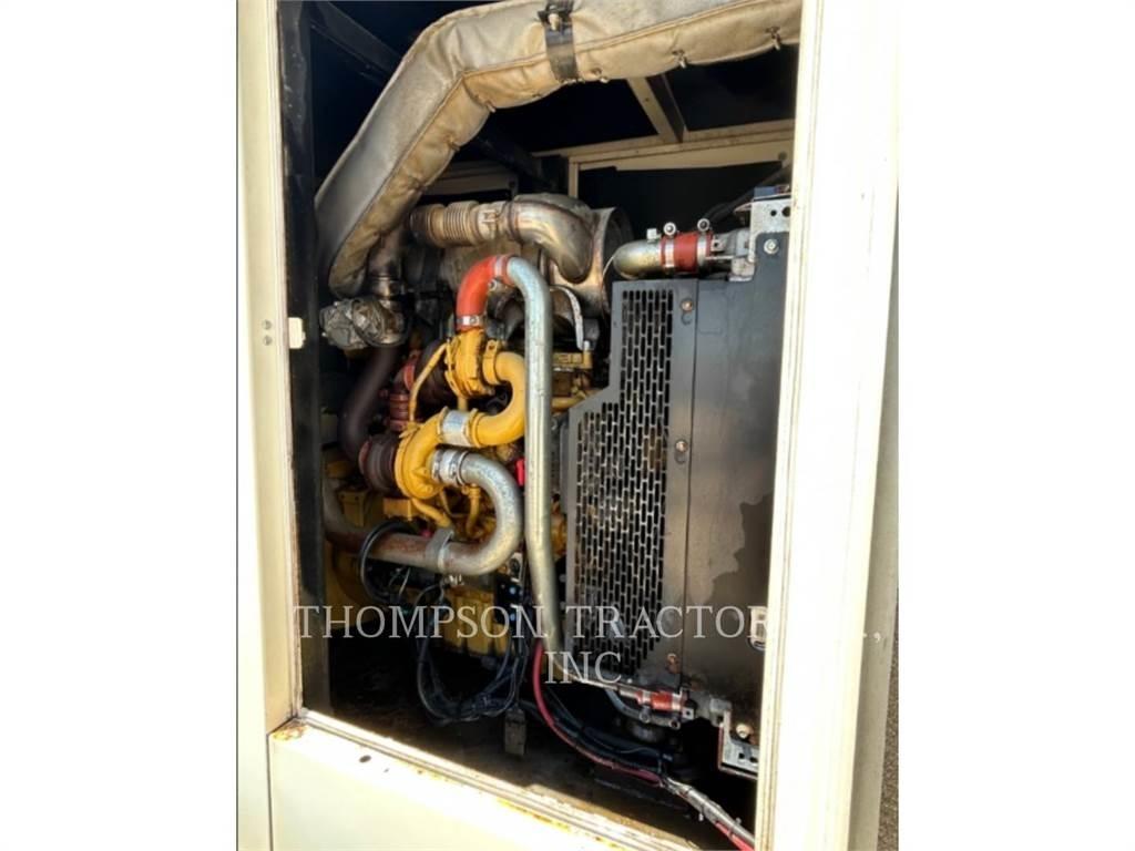 CAT XQ 100 Andere Generatoren