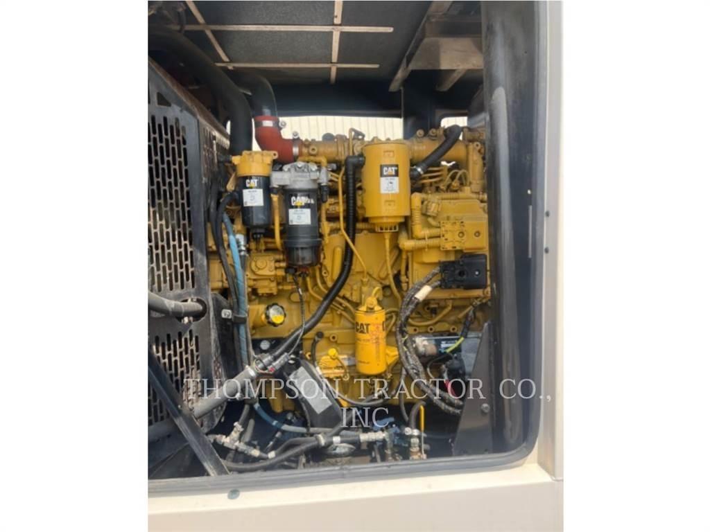 CAT XQ 230 Andere Generatoren