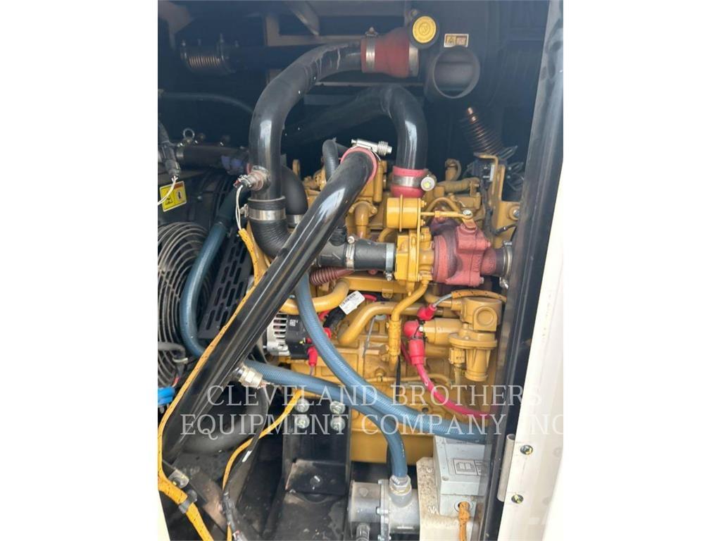 CAT XQ 35 Andere Generatoren