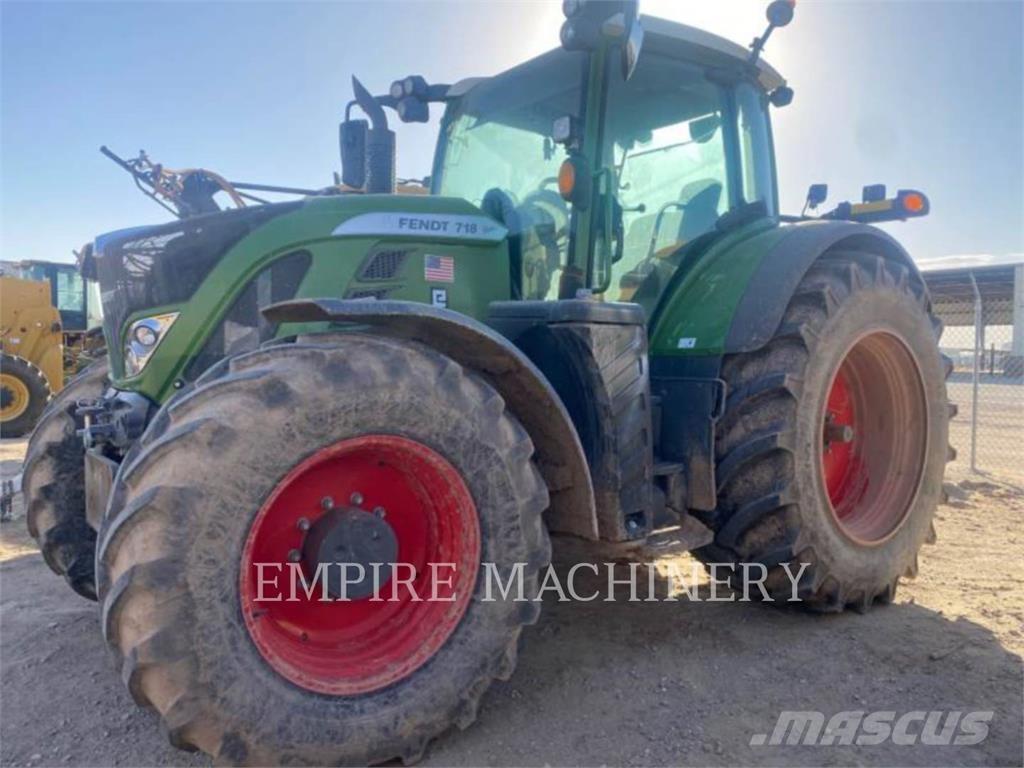 Fendt FT718S4 Traktoren