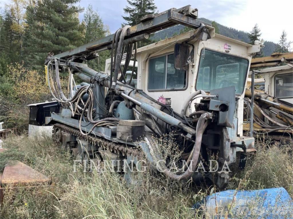Finning M32 Oberflächenbohrgeräte