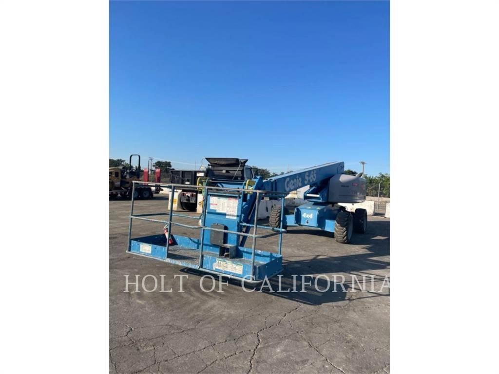 Genie BOOM S65 Gelenkteleskoparbeitsbühnen