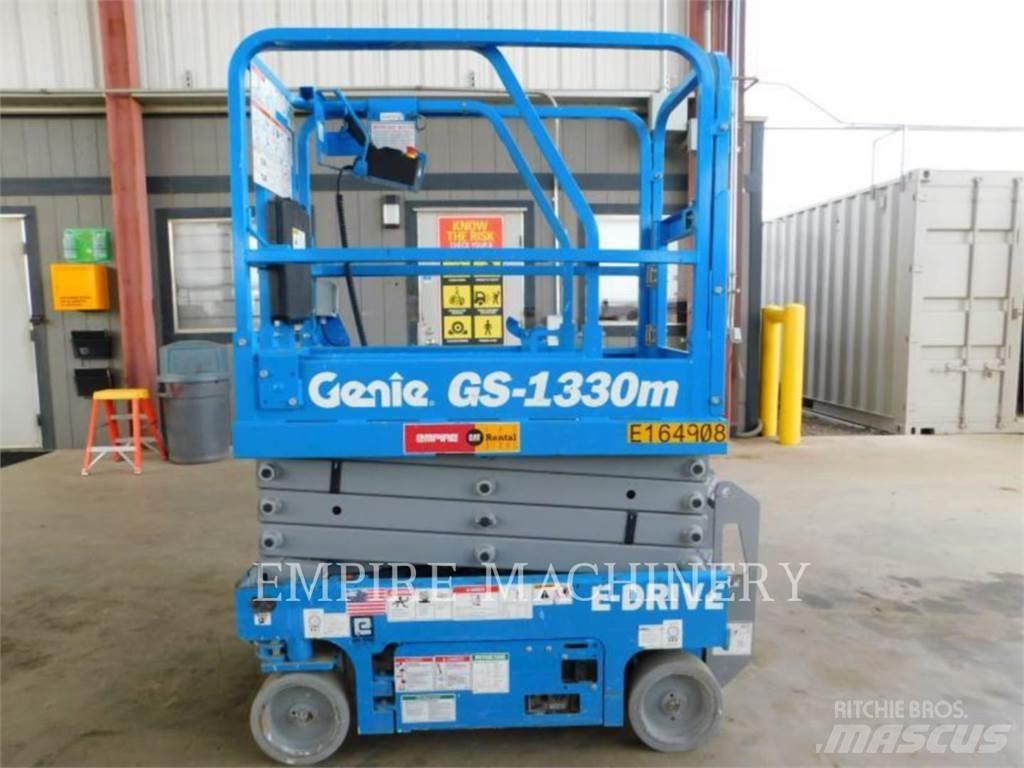 Genie GS1330 Gelenkteleskoparbeitsbühnen