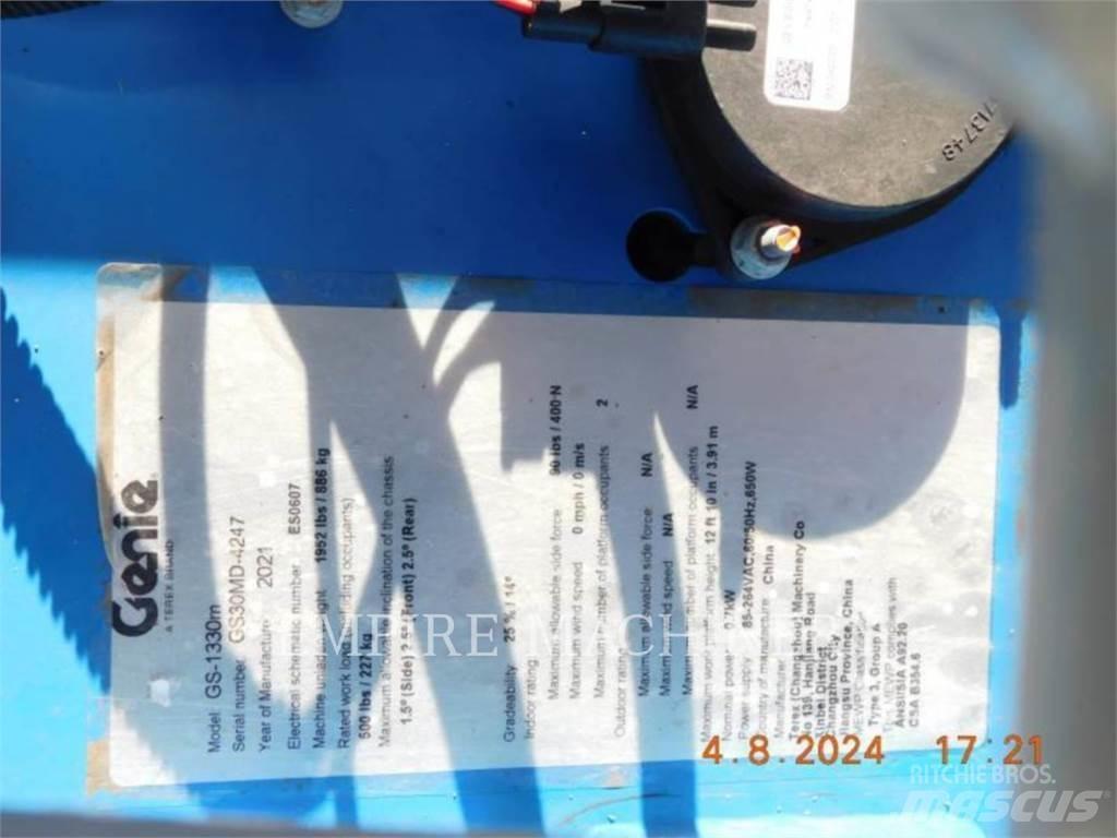 Genie GS1330 Gelenkteleskoparbeitsbühnen