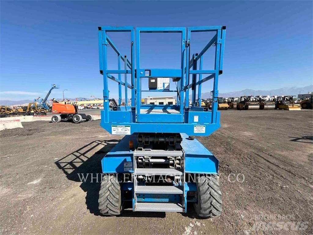 Genie GS3268 RT Scheren-Arbeitsbühnen