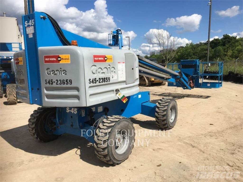 Genie S45D4W Gelenkteleskoparbeitsbühnen