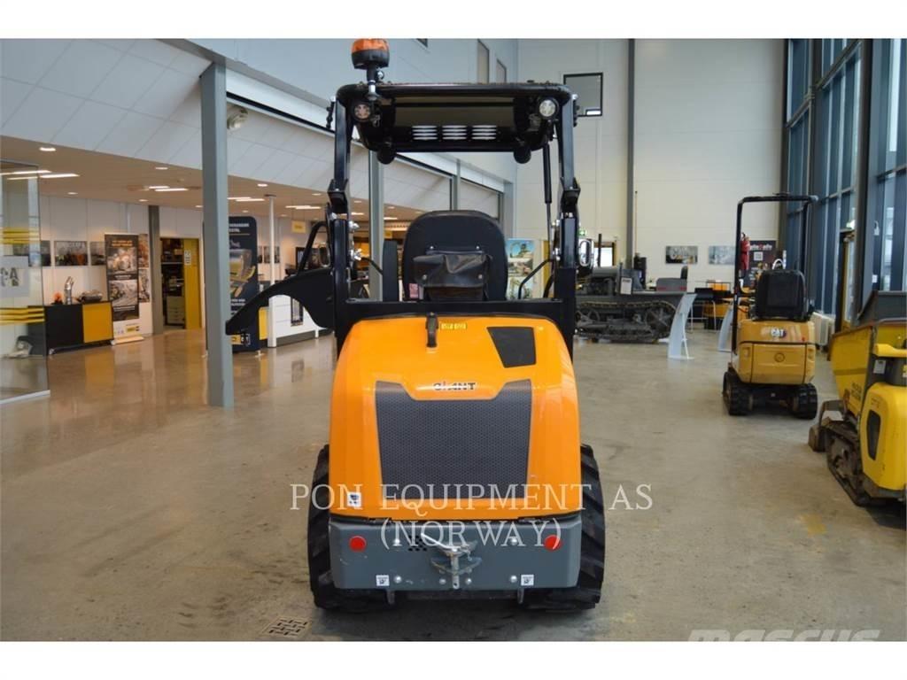 Giant G2200 E Radlader