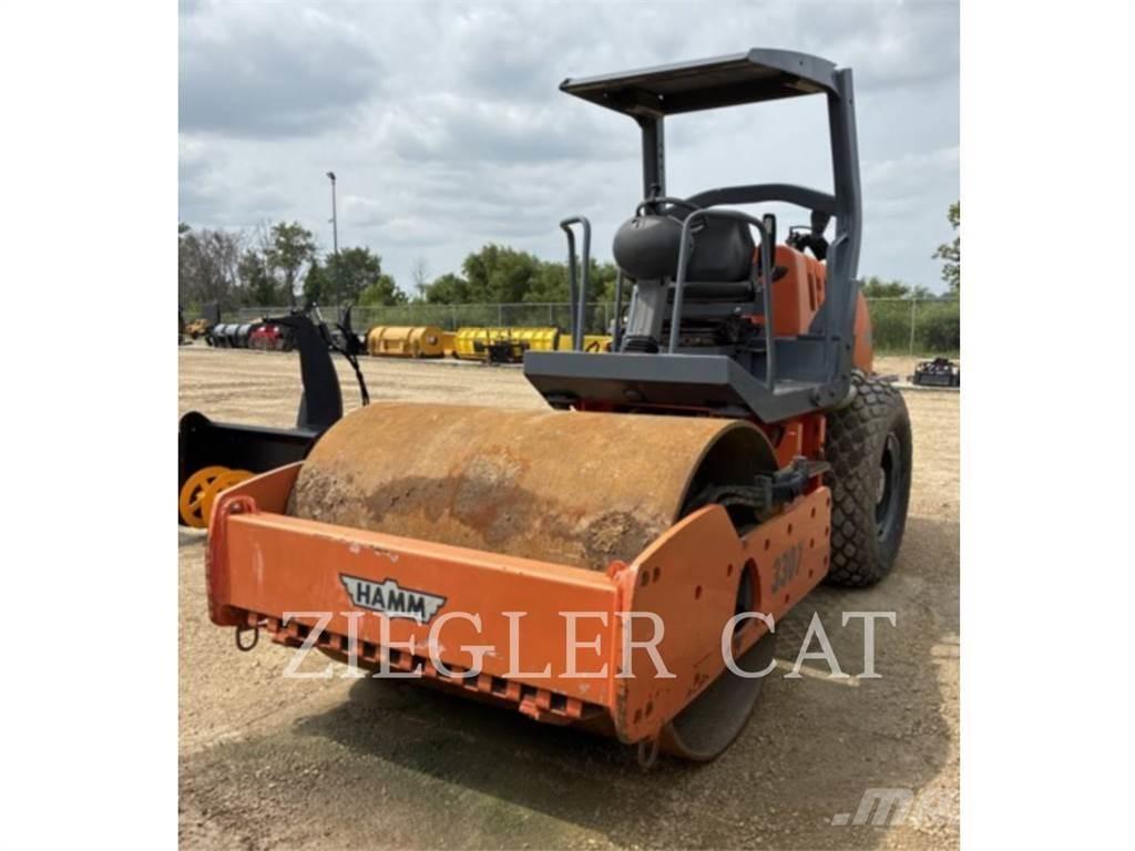 Hamm 3307 SMOOTH Erdbauwalzen