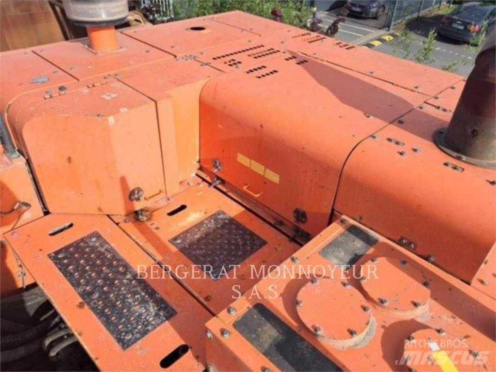 Hitachi ZX 670 45 Raupenbagger