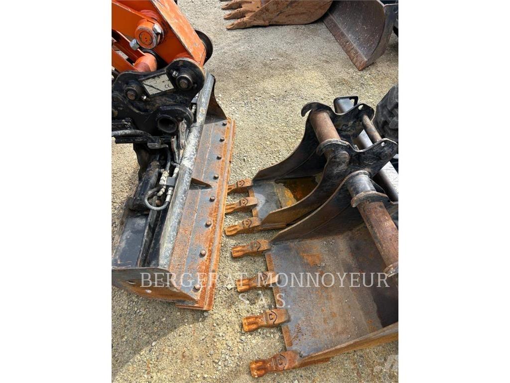 Hitachi ZX26U-6 Raupenbagger