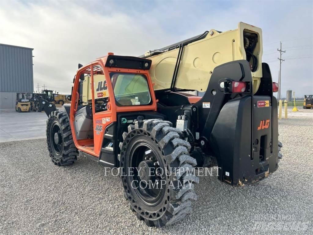 JLG 1255O Teleskoplader