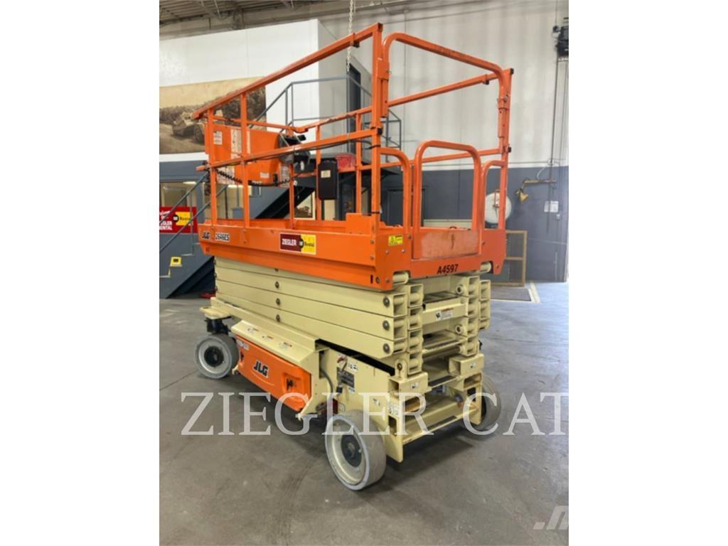 JLG 2646ES Scheren-Arbeitsbühnen