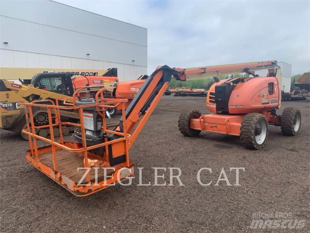 JLG 600AJ Gelenkteleskoparbeitsbühnen