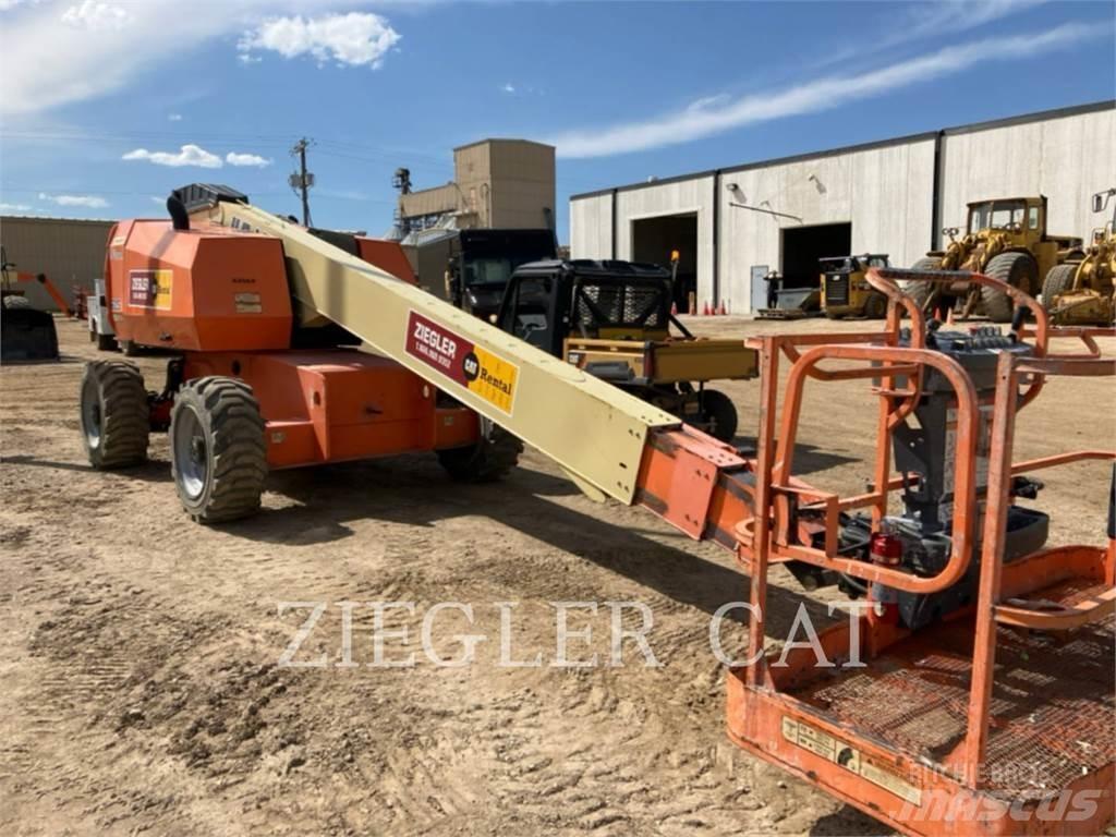 JLG 600S Gelenkteleskoparbeitsbühnen