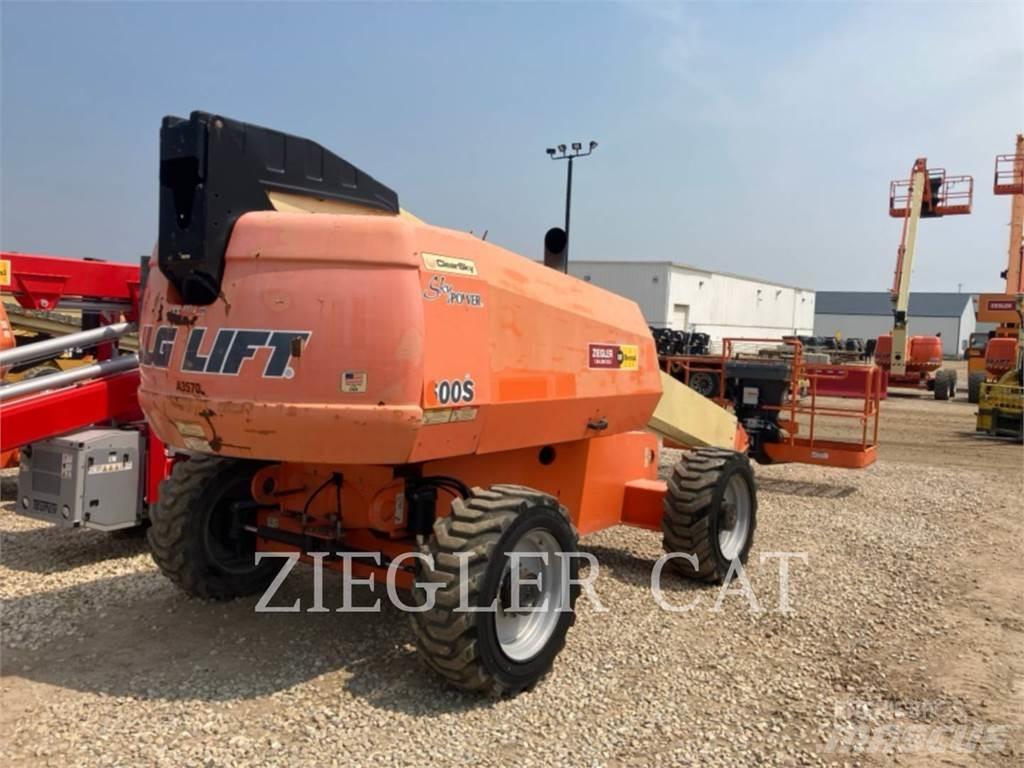 JLG 600S Gelenkteleskoparbeitsbühnen