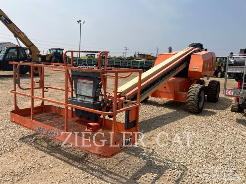 JLG 600S Gelenkteleskoparbeitsbühnen