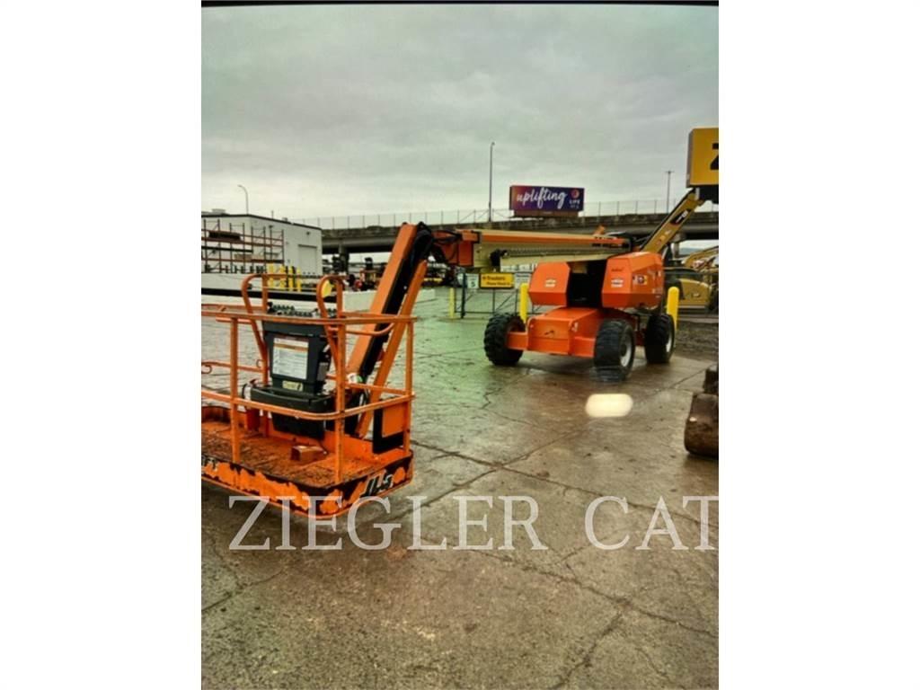 JLG 660SJ Gelenkteleskoparbeitsbühnen