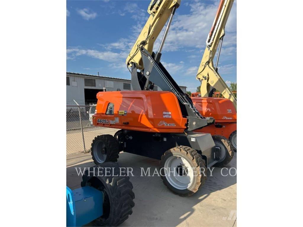 JLG 660SJ SP Gelenkteleskoparbeitsbühnen