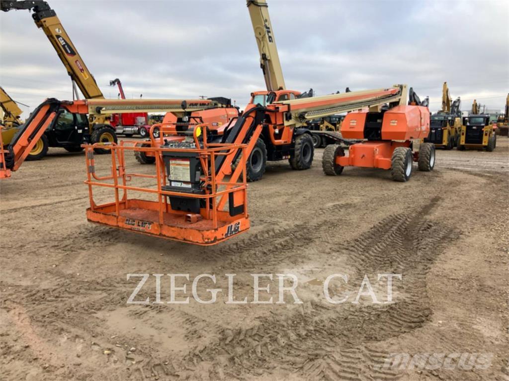 JLG 860SJ Gelenkteleskoparbeitsbühnen
