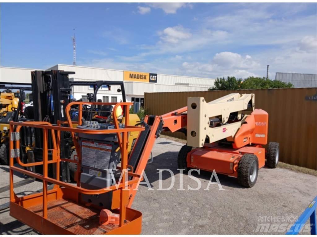 JLG E450AJ Gelenkteleskoparbeitsbühnen
