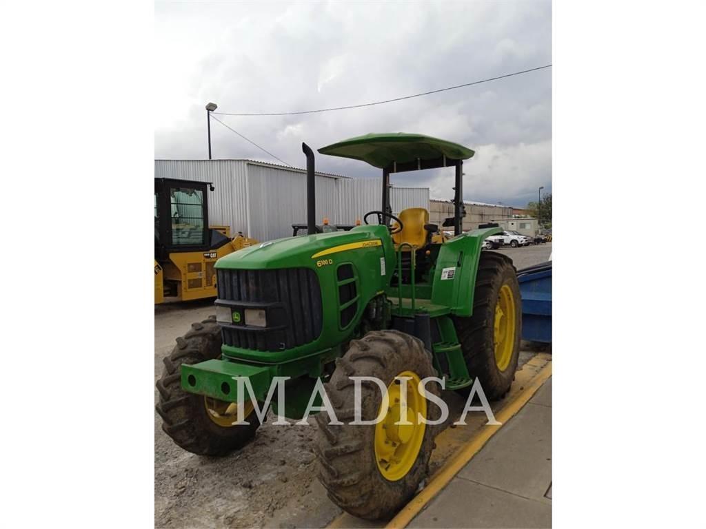 John Deere 6110D Traktoren