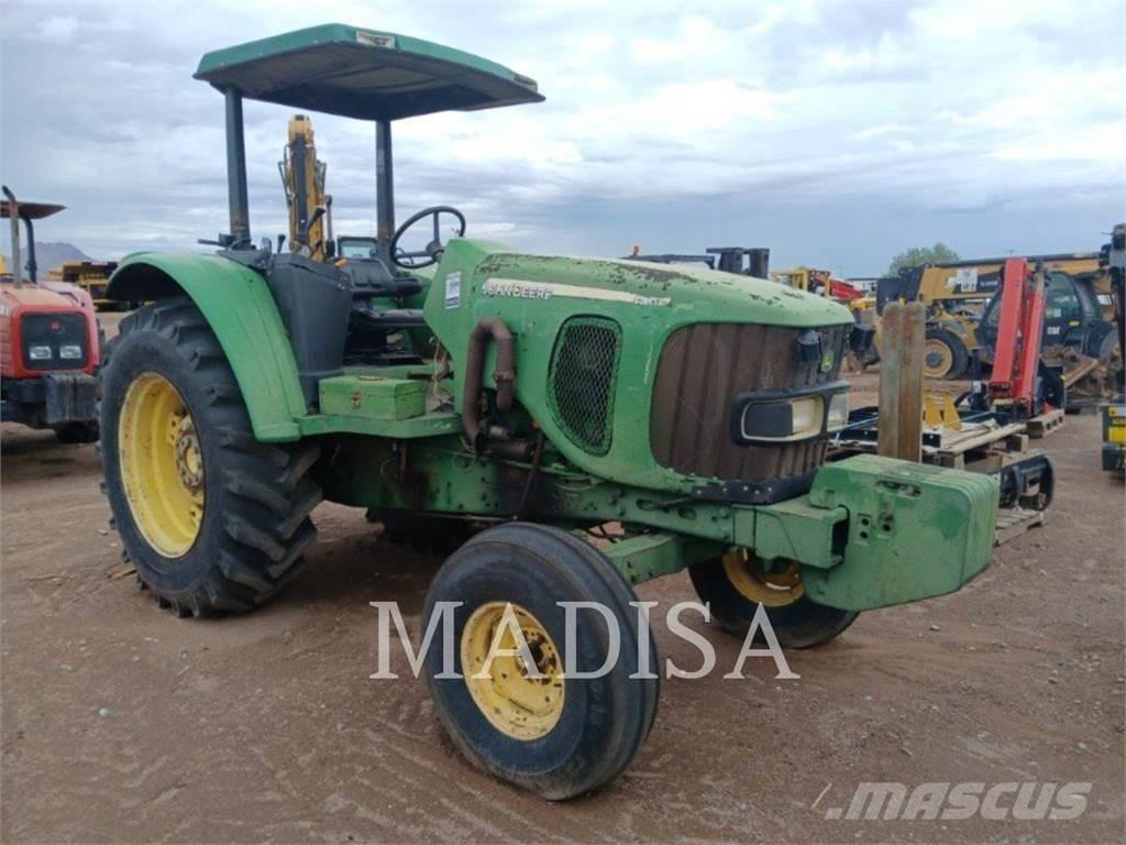 John Deere 6415 Traktoren