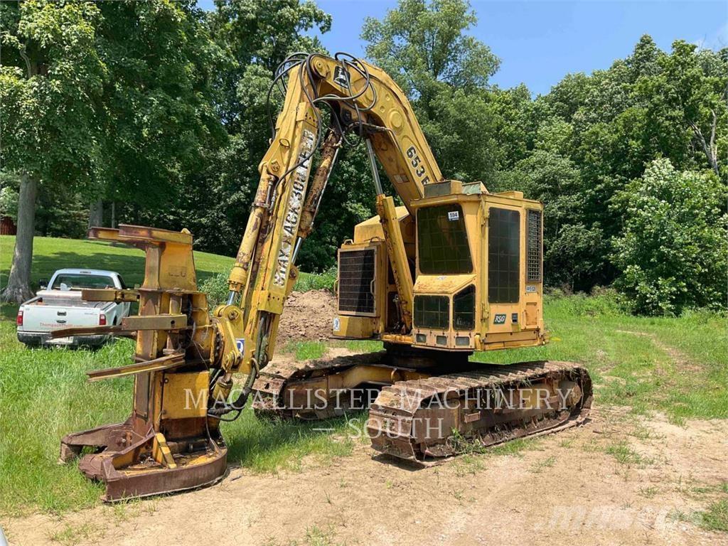 John Deere 653E Forstanhänger/Rückewagen