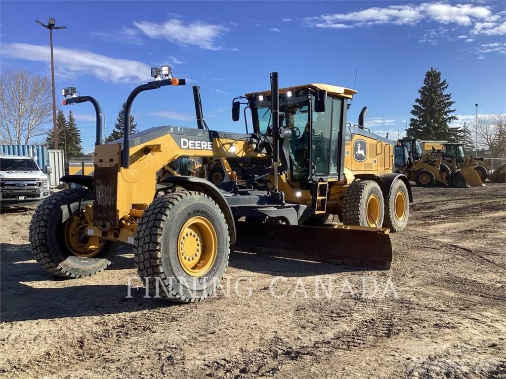 John Deere 772GP Grader