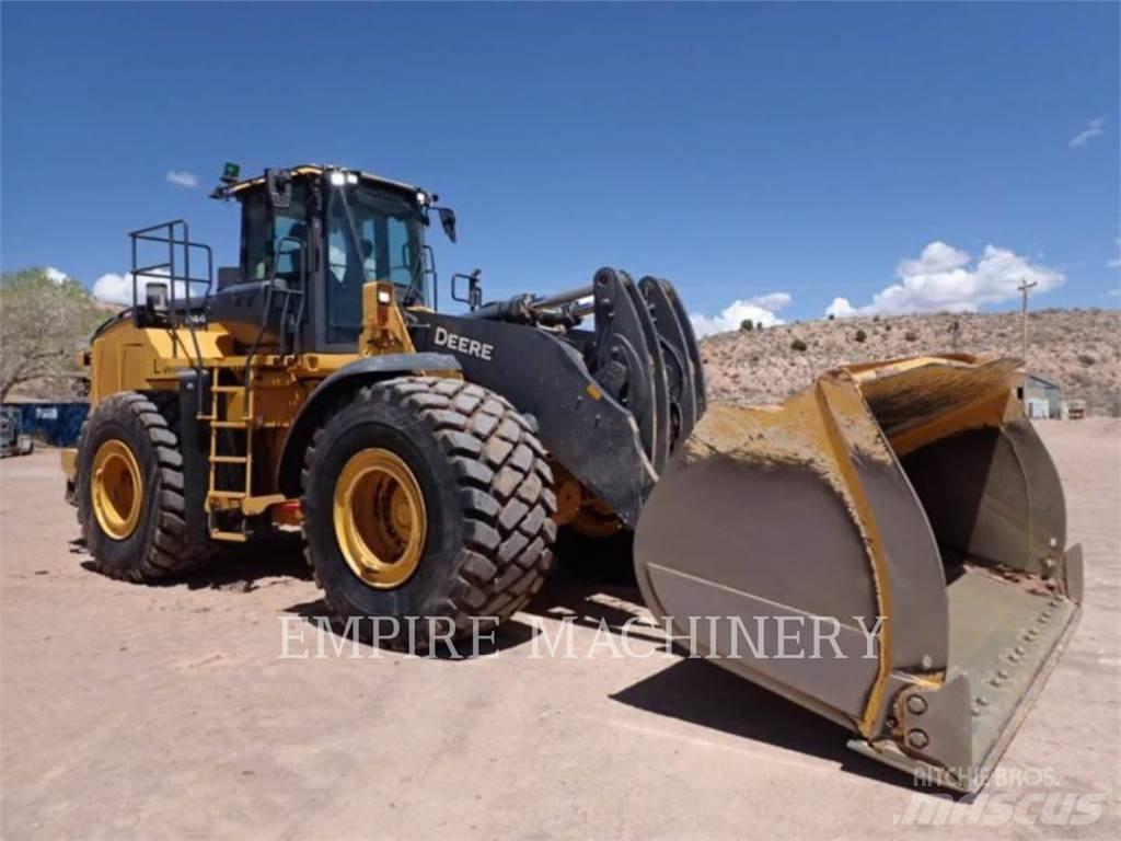 John Deere 844P Radlader