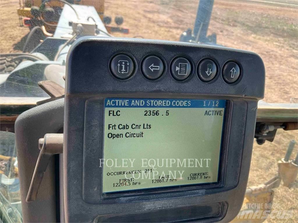 John Deere 872G Grader