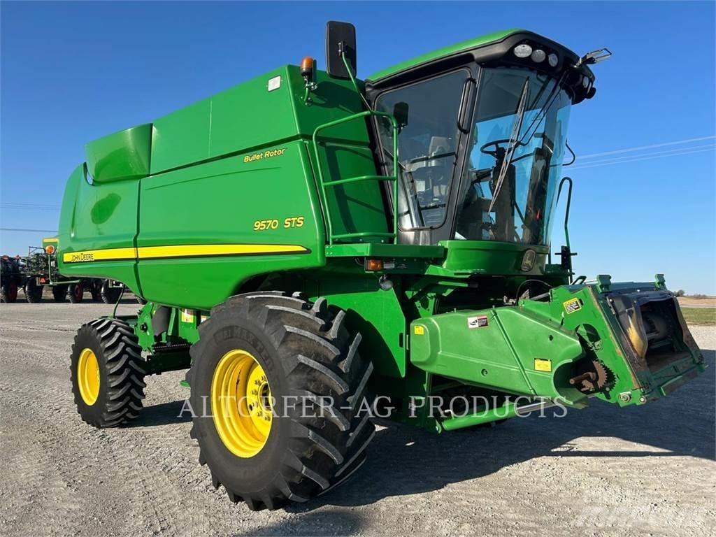 John Deere 9570 STS Mähdrescher