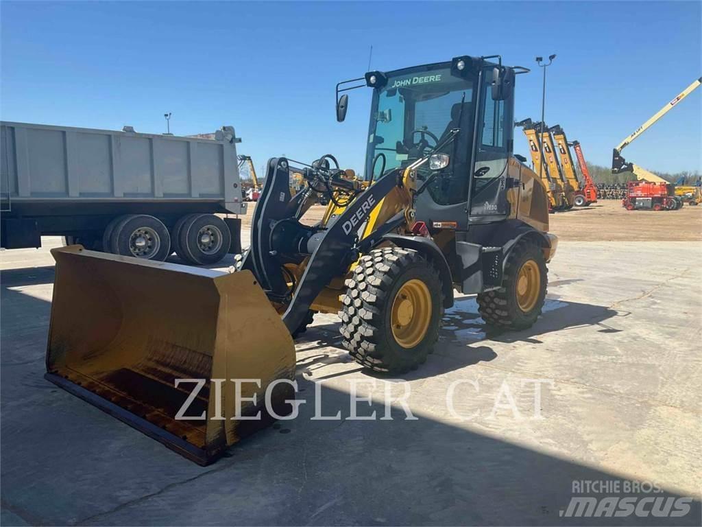 John Deere & CO. 244L Radlader