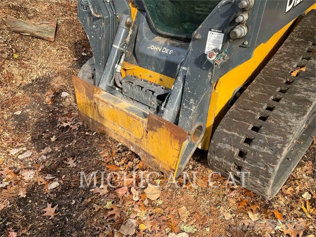 John Deere & CO. 325 Kompaktlader