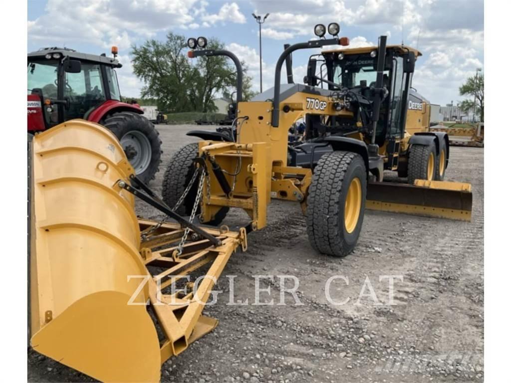 John Deere & CO. 770 GP Grader