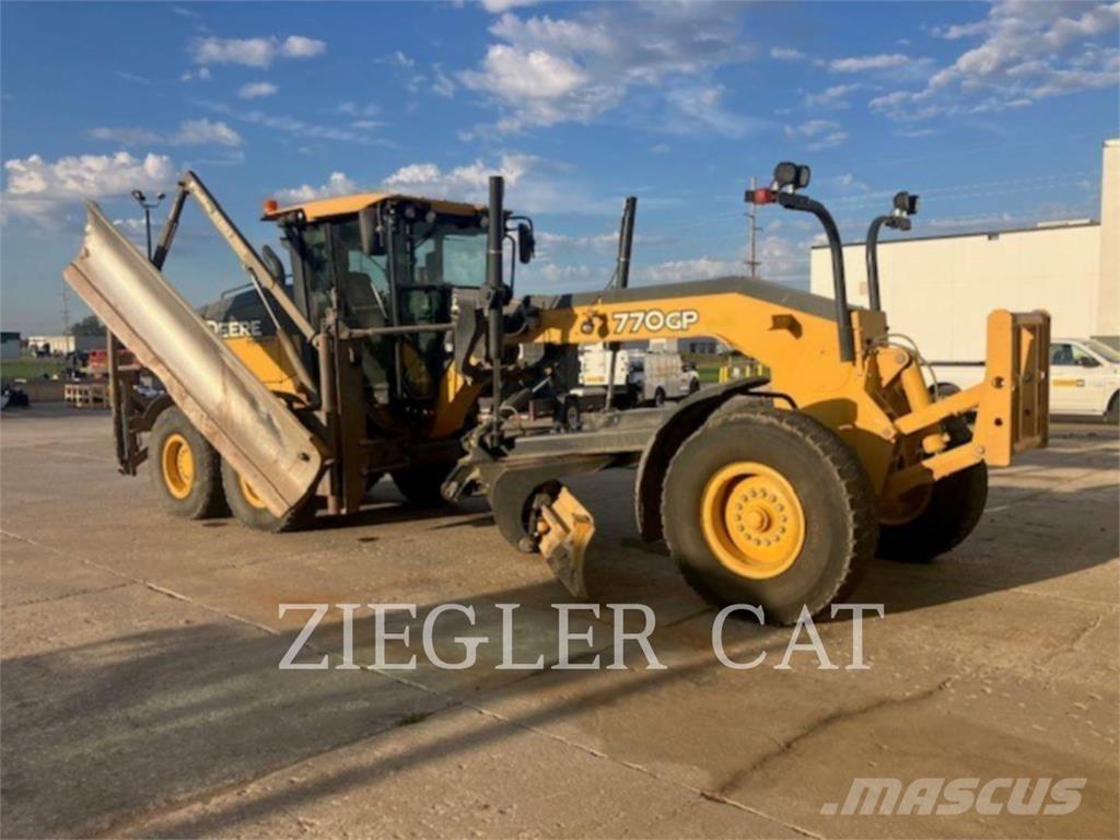 John Deere & CO. 770GP Grader