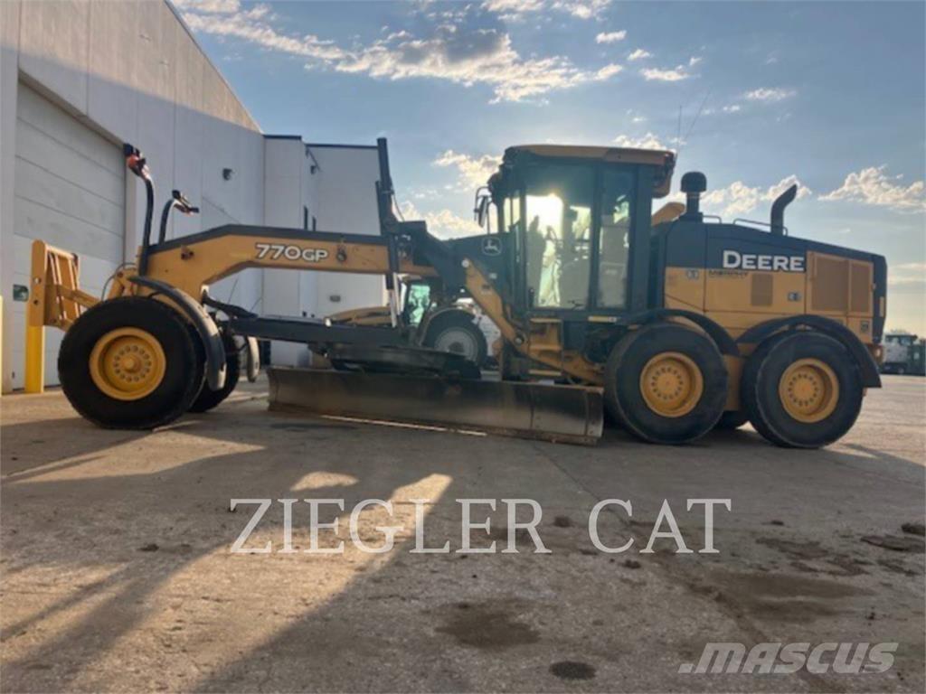 John Deere & CO. 770GP Grader