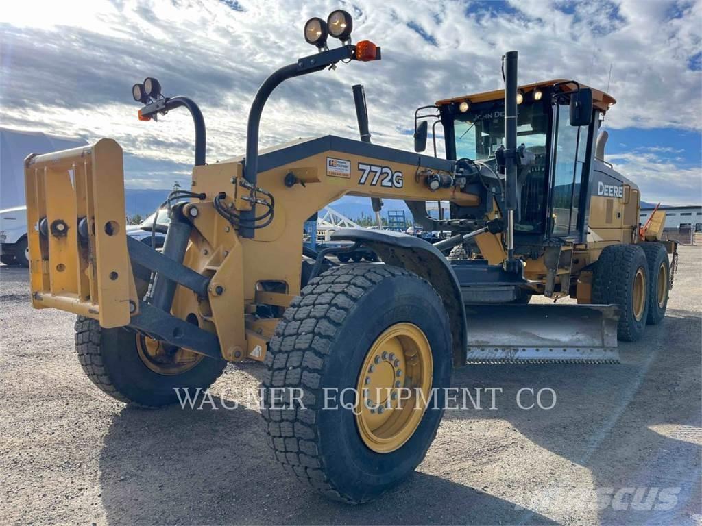 John Deere & CO. 772G AWD Grader