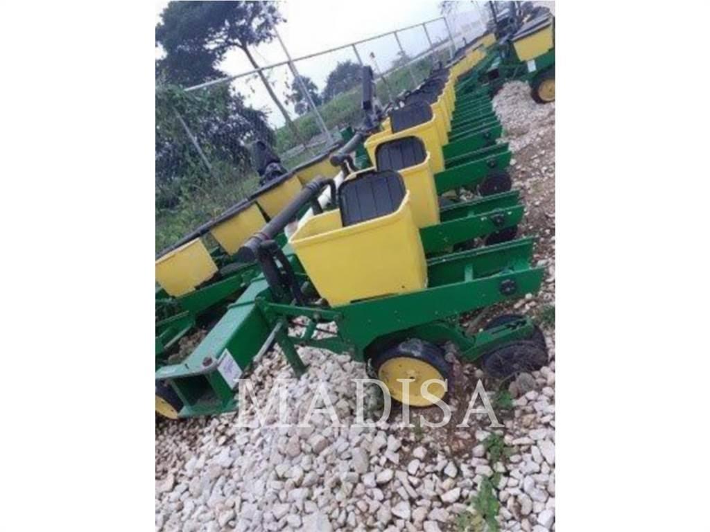 John Deere EMERGE Harvester