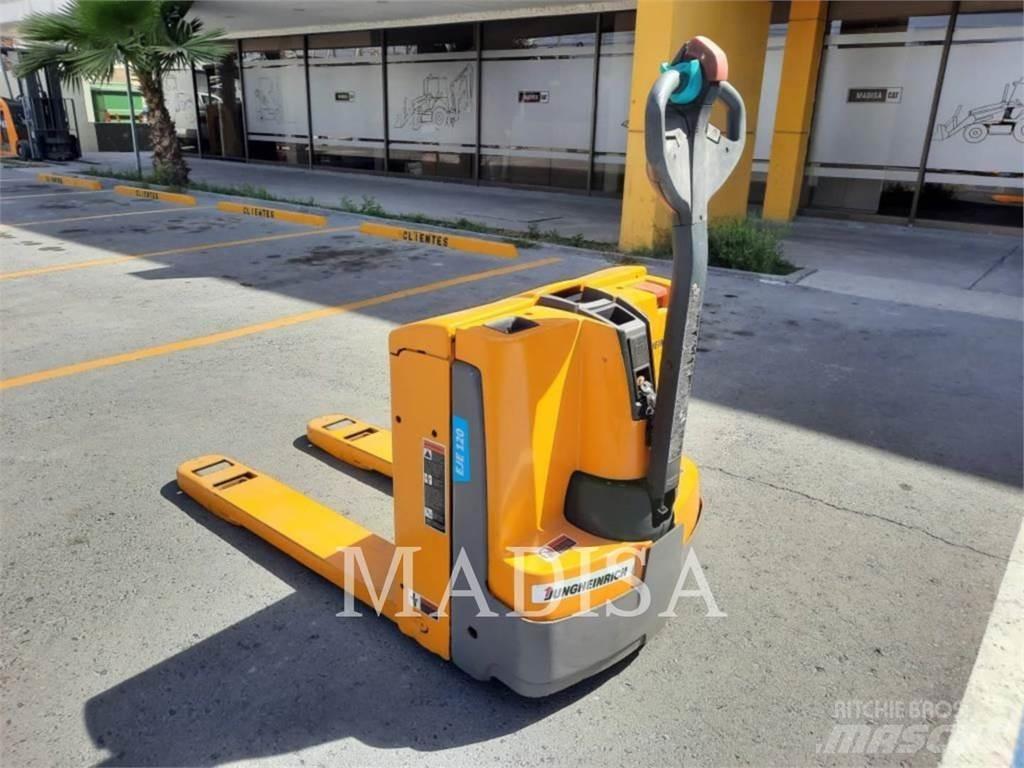 Jungheinrich EJE 120 Elektro Stapler