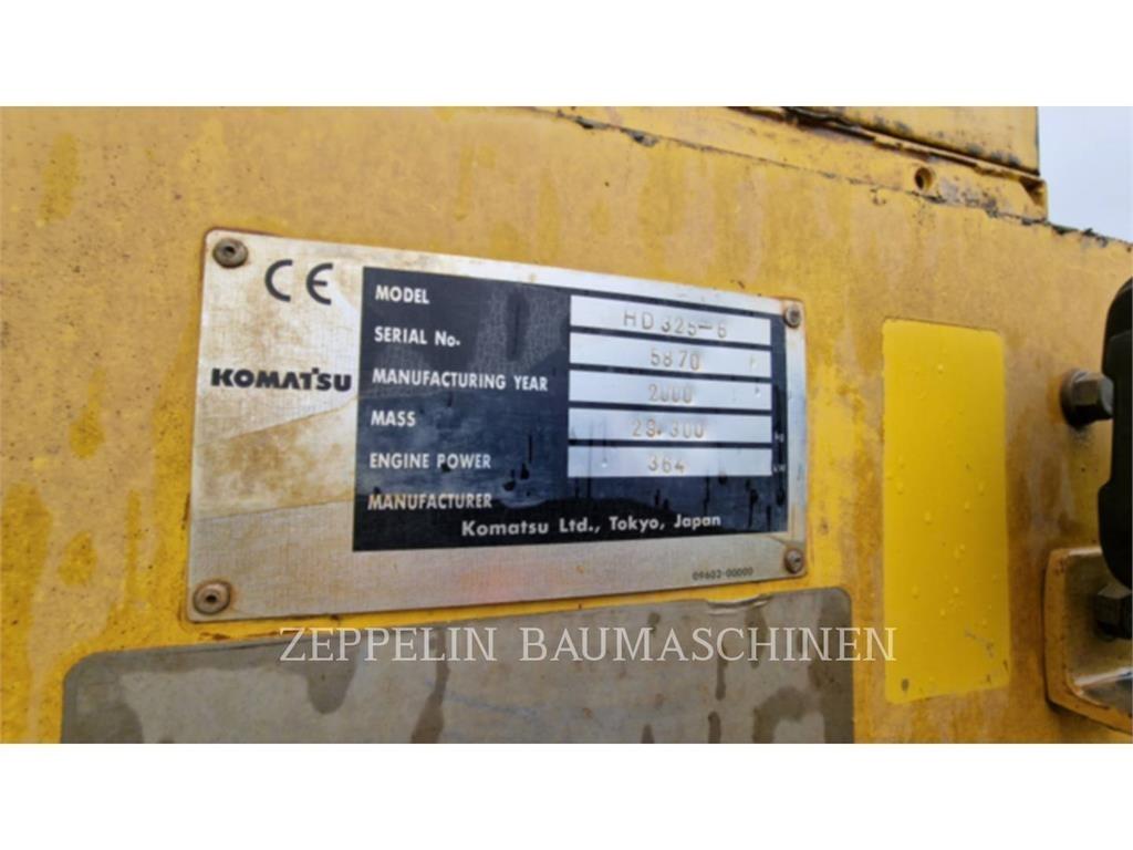 Komatsu HD325-6 Dumper - Knickgelenk