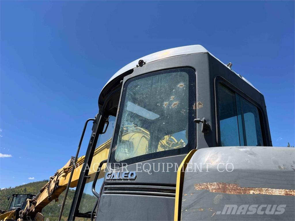 Komatsu PC138USLC2 Raupenbagger