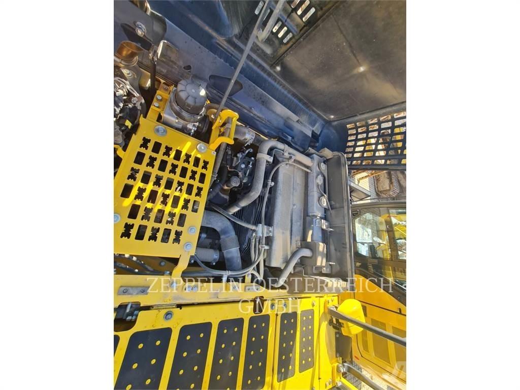 Komatsu PC210LC-11EQ Raupenbagger