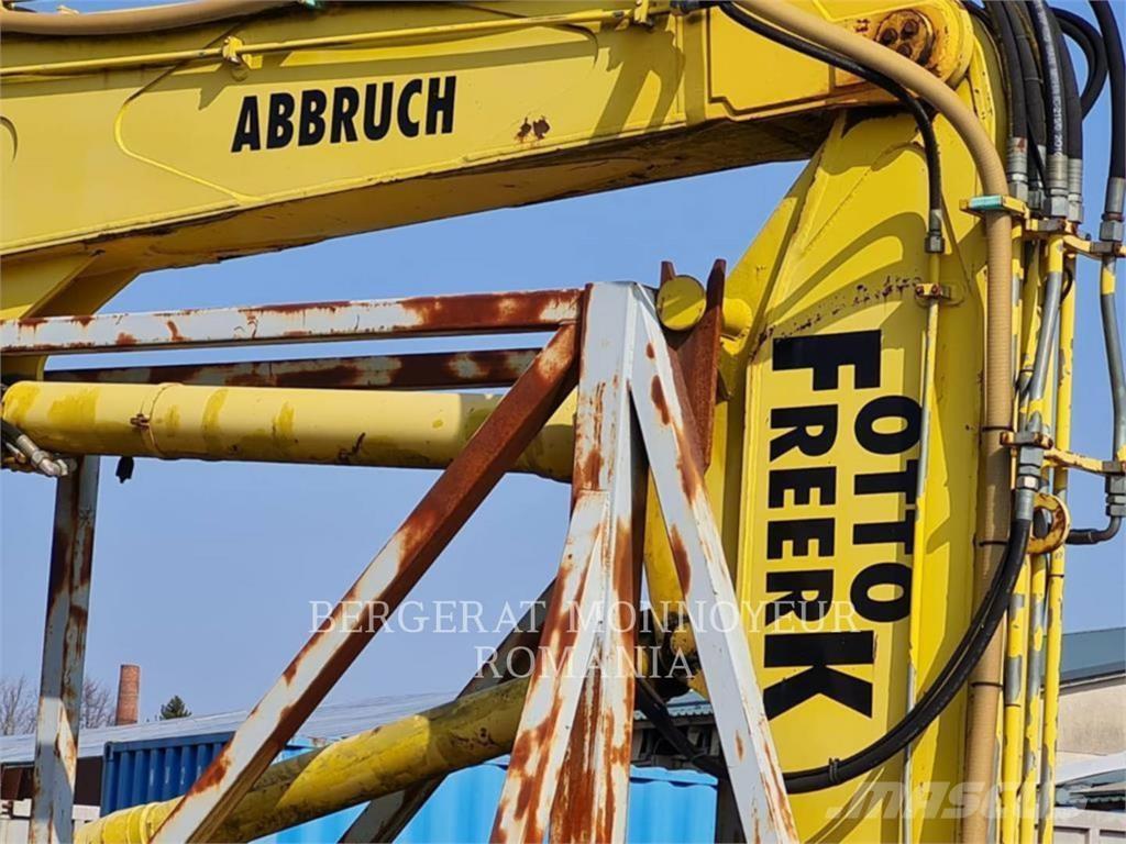 Komatsu PC450LCD-6K Raupenbagger