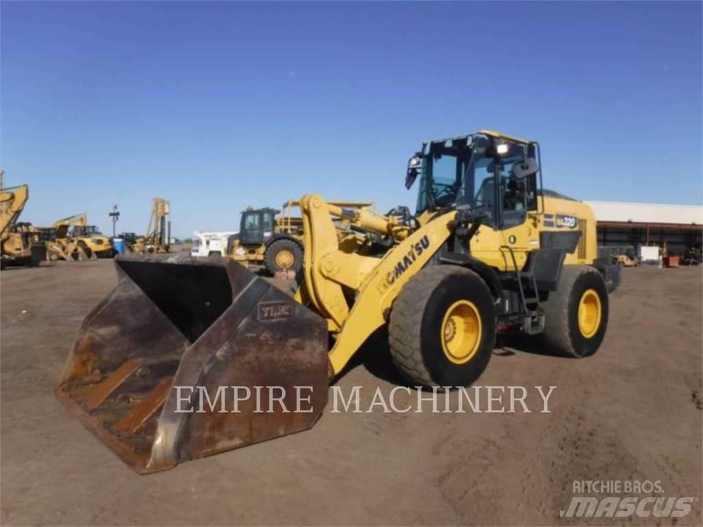 Komatsu WA320-8 Radlader