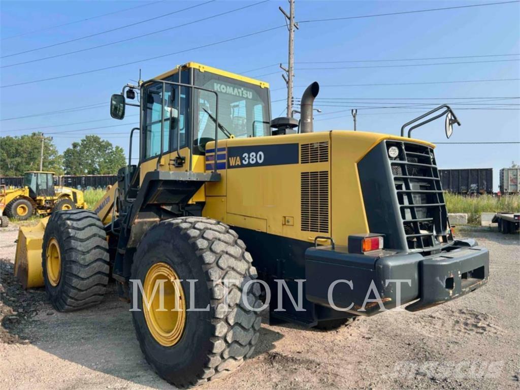 Komatsu WA380 Radlader